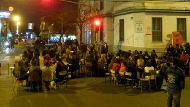 Corte de av Gaona con clases públicas